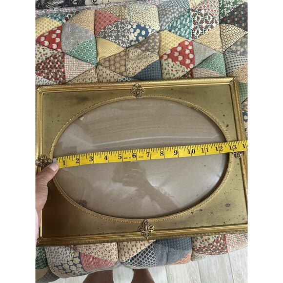 19th Century Empire Ormolu Convex Ornate Gilded Brass Louis XVI Picture Frame - Picture 9 of 10